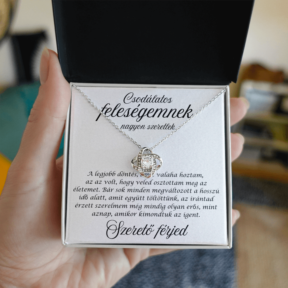 Nyaklánc és daráj őrlőkendő